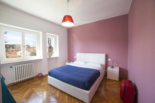 Three-Bedroom Apartment image 4