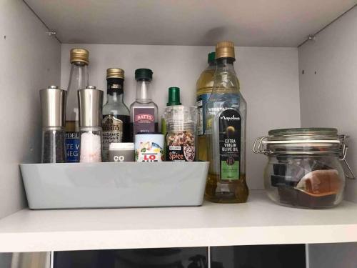 مطبخ, Hiltula spacious premium apartment with beautiful views in Leachkin