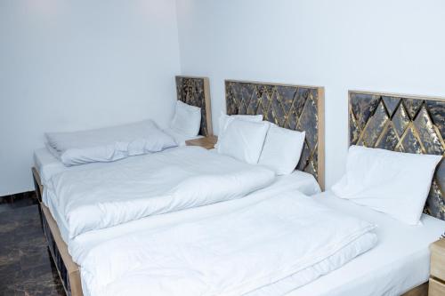 Camera quadrupla, economy, bagno in comune