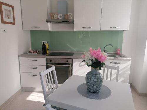 virtuve, Casa Andreina in Avegno