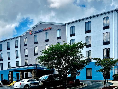 Comfort Suites Columbus State University Area