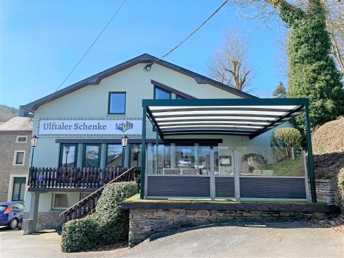 Hotel Ulftaler Schenke, Burg-Reuland bei Braunlauf