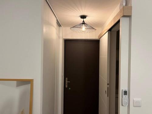 *La Pampa, Studio, Parking, Clim, Hopitaux/Fac* in Saint-Eloi