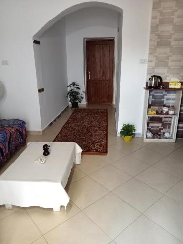 House with backyard in dahab, Дахаб (фото 10)