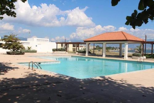 Bay Front Apt 208 in Portmore