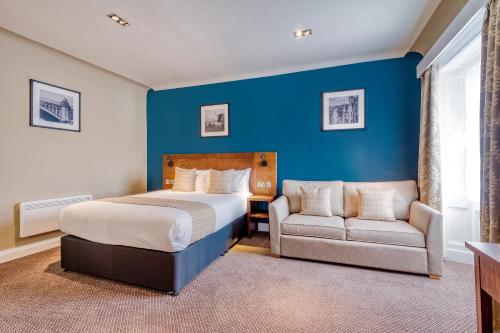 Innkeeper's Lodge Edinburgh, Corstorphine in Corstorphine