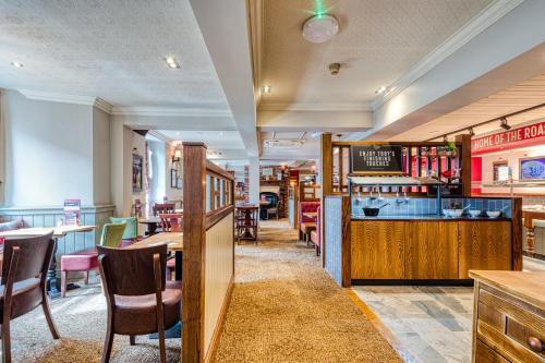 Restaurant, Innkeeper's Lodge Edinburgh, Corstorphine in Corstorphine