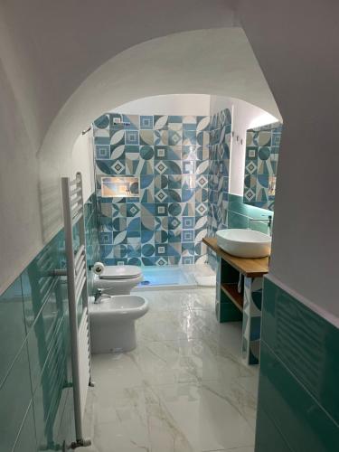 Dante Rooms - image 5