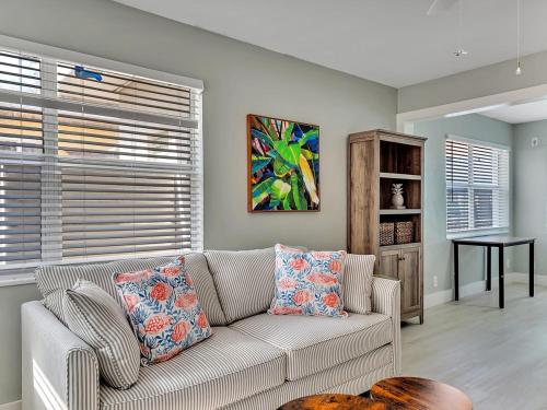 The Shell on Walnut 1BR1Bath Hollywood Beach Free Parking in Dania Beach, USA
