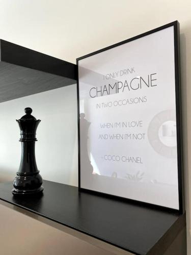 La Comtesse De Montespan in เลอ เชอส์เนย์