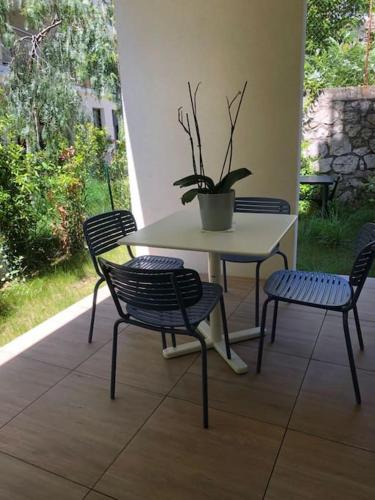 Splendide studio, 10' a pied de Monaco + parking - Location saisonnière - Beausoleil