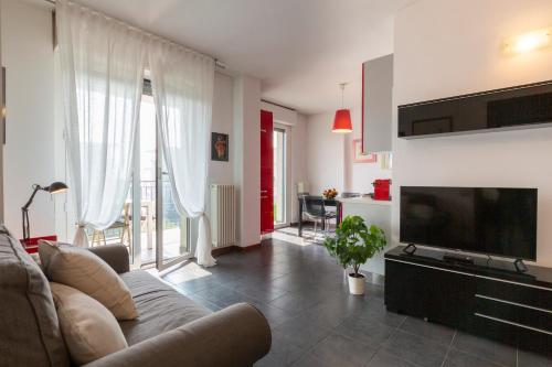 Sky Home Santa Giulia, Milano