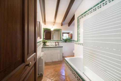 Badkamer, Sa Vall Valldemossa in Vallademossa