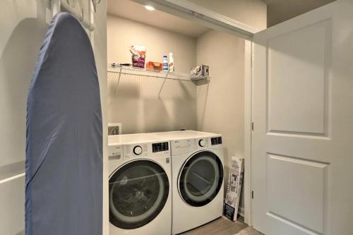 Modern 3BR Townhome 10 mins to Downtown ATL in East Atlanta