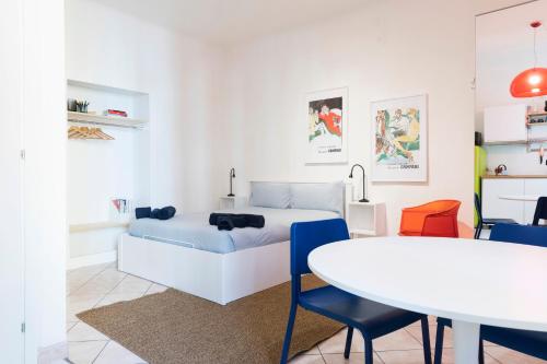  Xenia Apartments - Stylish colorful apt- Upbeat & well-connected area in Mailand