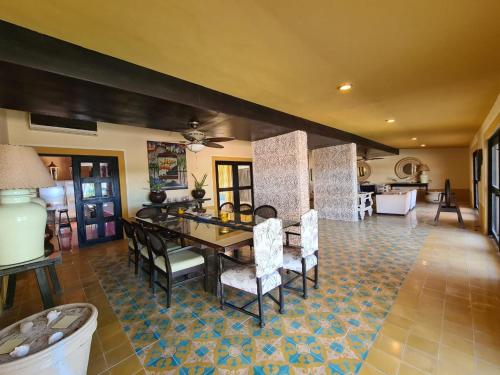 Malin Kaya, your Mexican Home away from Home in Telchac Puerto, Mexico