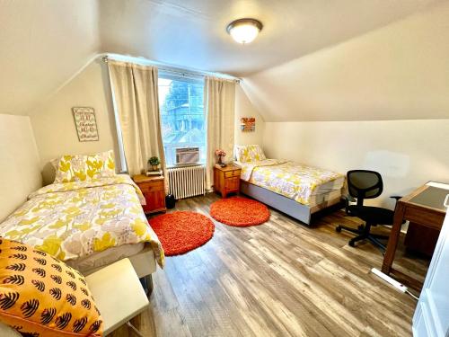 B&B Seattle - Private Room with 2 Twin Beds- Air Conditioning and Shared Bathrooms - Bed and Breakfast Seattle