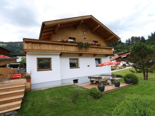 holiday home, Fügen