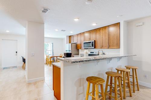 Tropical Haven Retreat in Palm Bay, USA