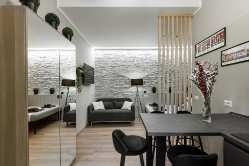 Super Modern and design apartment, a due passi dai Navigli, Milan