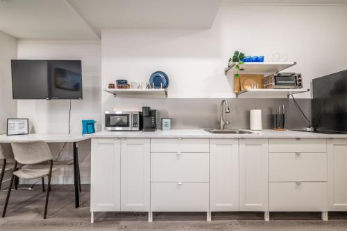 Facilities, Spacious Newly Renovated 1 Bedroom Suite in Halifax (NS)