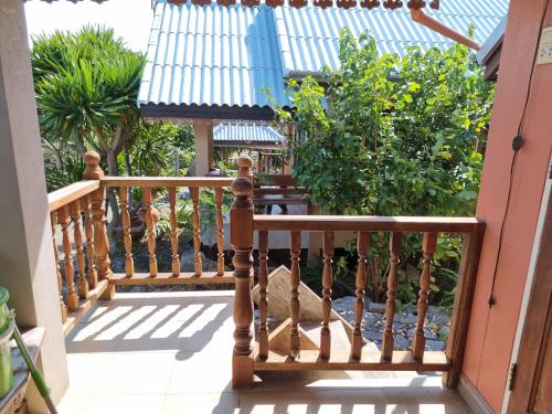 Hello Sichang Bungalow near Koh Si Chang