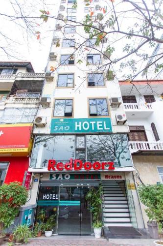 Sao Hotel 43 Nguyen Ngoc Vu - by Bay Luxury