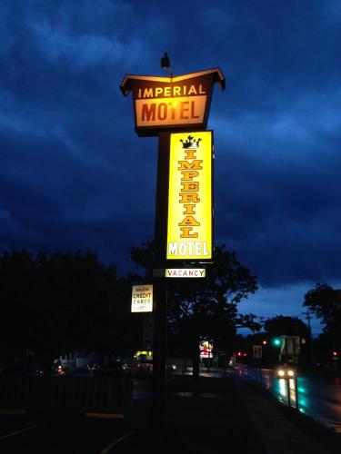 Imperial Motel Cortland in Cortland, USA