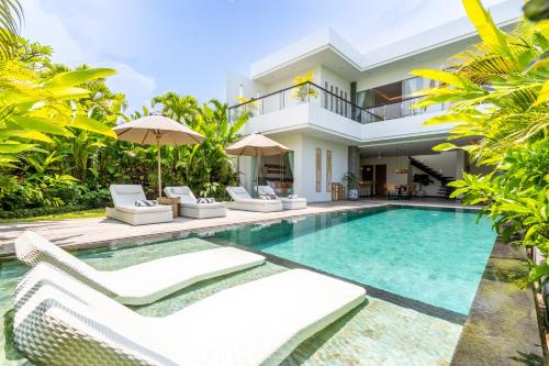 Flores Villa by Hombali