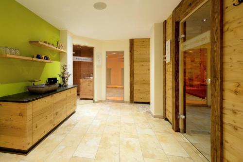 Aparthotel Bernhof 4