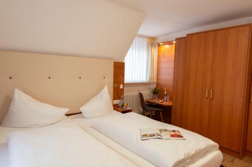 Hotel Cebulj - image 11