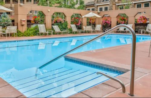 Snowmass Village 2 Bedroom at Woorun Place - Ski-in Ski-out - image 5