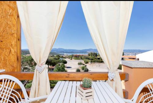 Casa Sharon appartamento vista mare ad Olbia