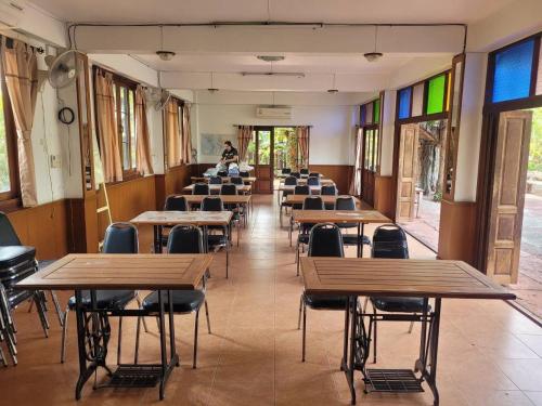 ห้องประชุม / บอลรูม, ซอฟต์ กาดฝรั่ง หางดง (Soft Kad Farang Hangdong) in หางดง