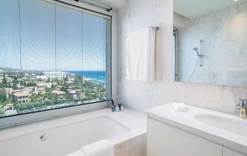 The Tower at St Raphael Resort, Lemesos (fotografie 8)