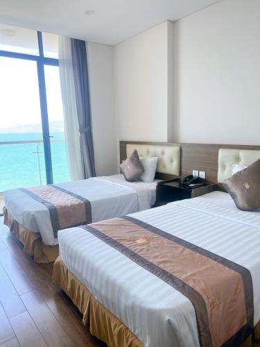 Lenid Ocean View Hotel