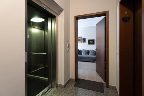 Apartment Nick Beauty-San Siro Stadio-Rho Fiera in Settimo Milanese