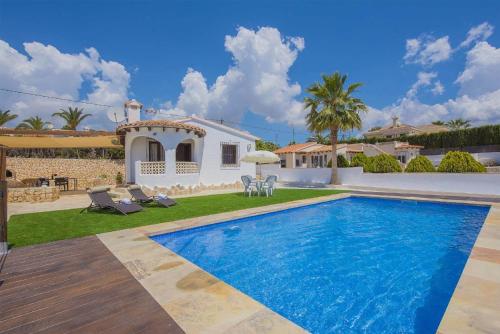 Villa Neus - Plusholidays - image 5
