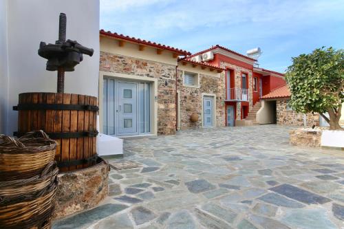 Udvendig, GK Mediterranean Village - Airport Free Shuttle by GK Hospitality Group in Markópoulo