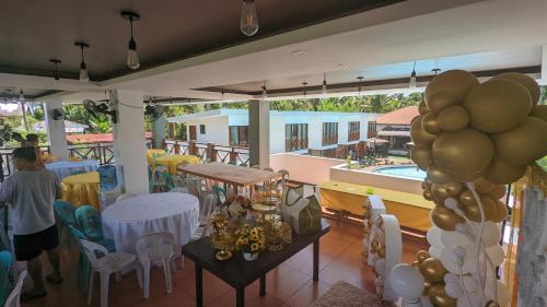 Restaurant, Bakawan Hideaway Resort & Restaurant in Tomas Oppus