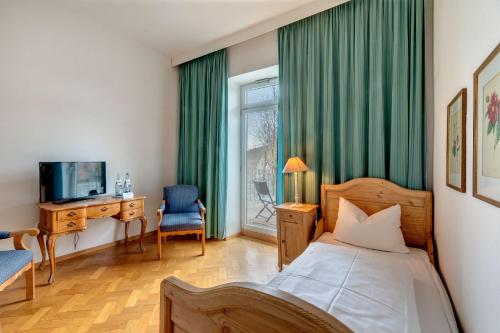 1 twin bed
