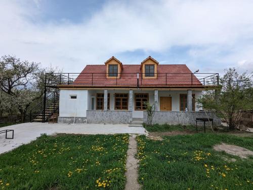 Dsegh Village House