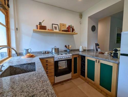 Dsegh Village House in Dzoraget