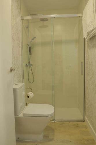 Apartment image 5