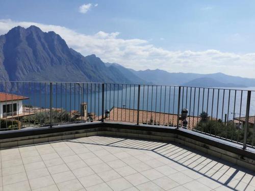  Patricia´s Apartment in Riva di Solto