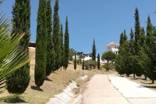 Castle Tower apartment in rural holiday park 'Bernard'