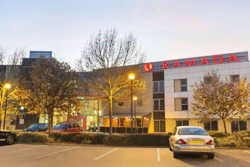 Ramada London North - Hotel - Barnet