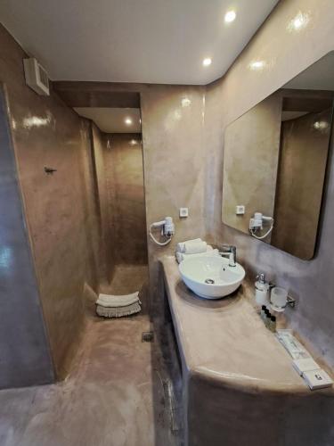Dreaming View Suites - image 3