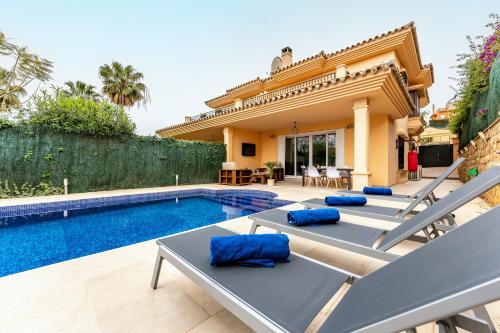 Villa in Los Flamencos - Accommodation - Sitio de Calahonda