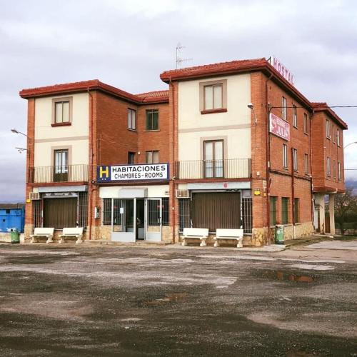 Hostal Juli Bureba BnB Revillalcón